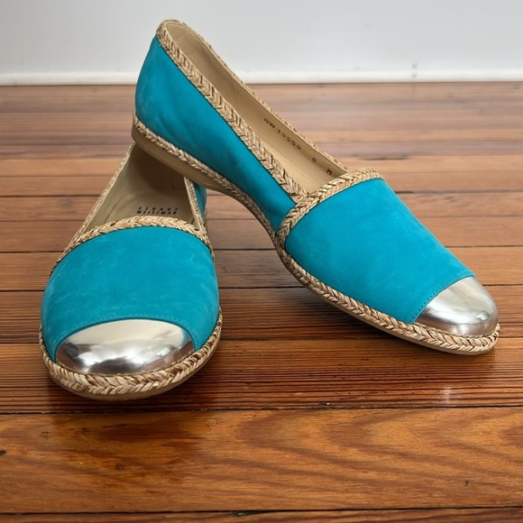 Stuart Weitzman Turquoise Blue and Silver Flat Espadrilles Women's Shoes - Sz 8 - Picture 1 of 11